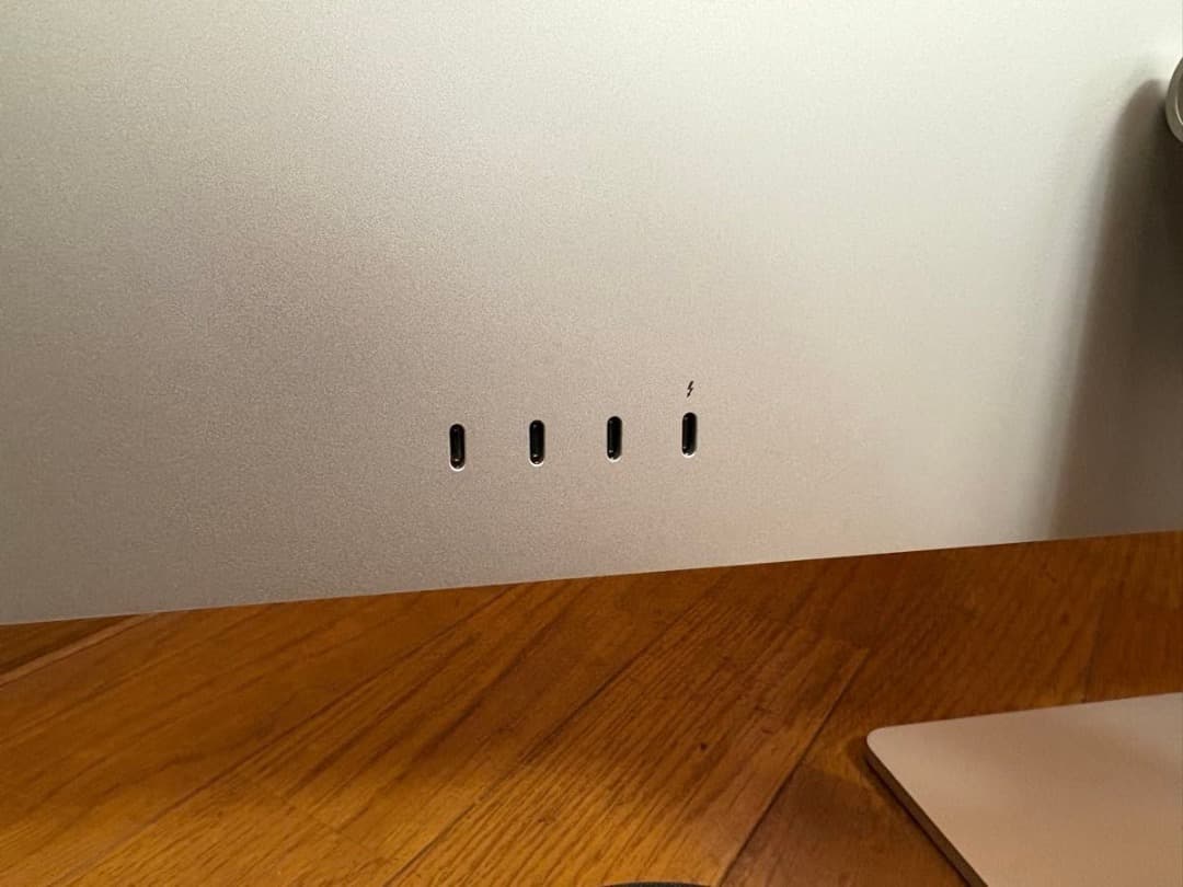 Apple Studio Display本体 標準ガラス 傾き調整 元箱有