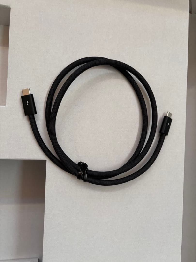 Apple Studio Display本体 標準ガラス 傾き調整 元箱有