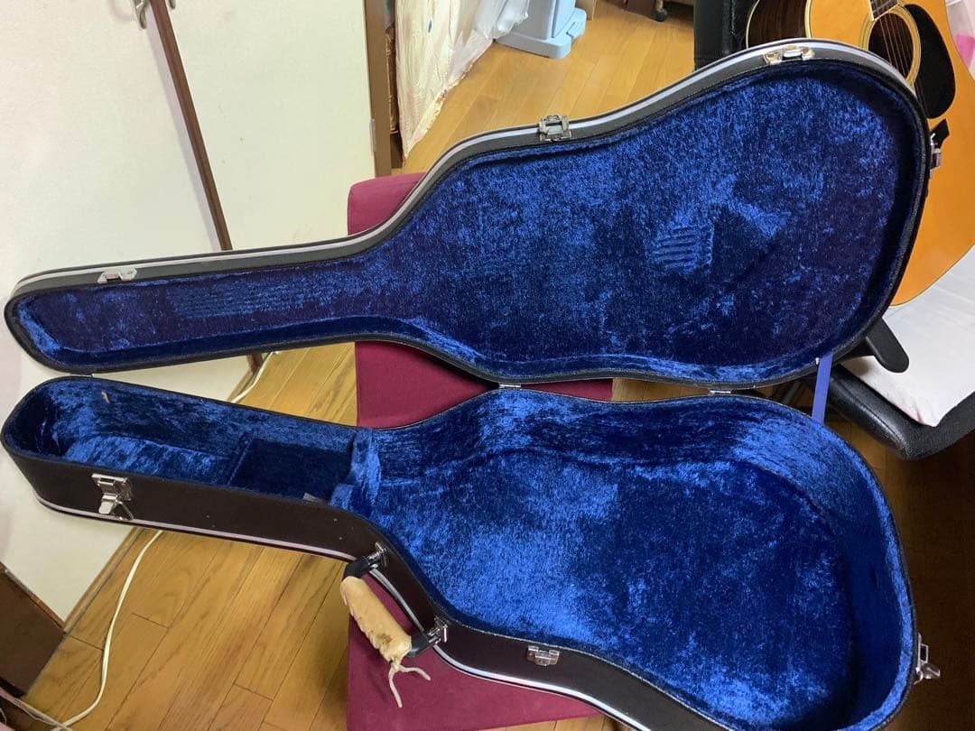 値下げ中！極美品！Morris W25 ハードケース付 新品弦・中古カポ付