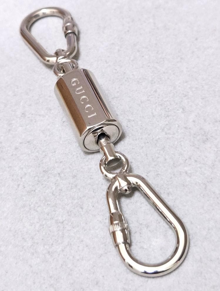 GUCCI グッチ　メタル　カラビナキーホルダー　美品　箱付き　43130