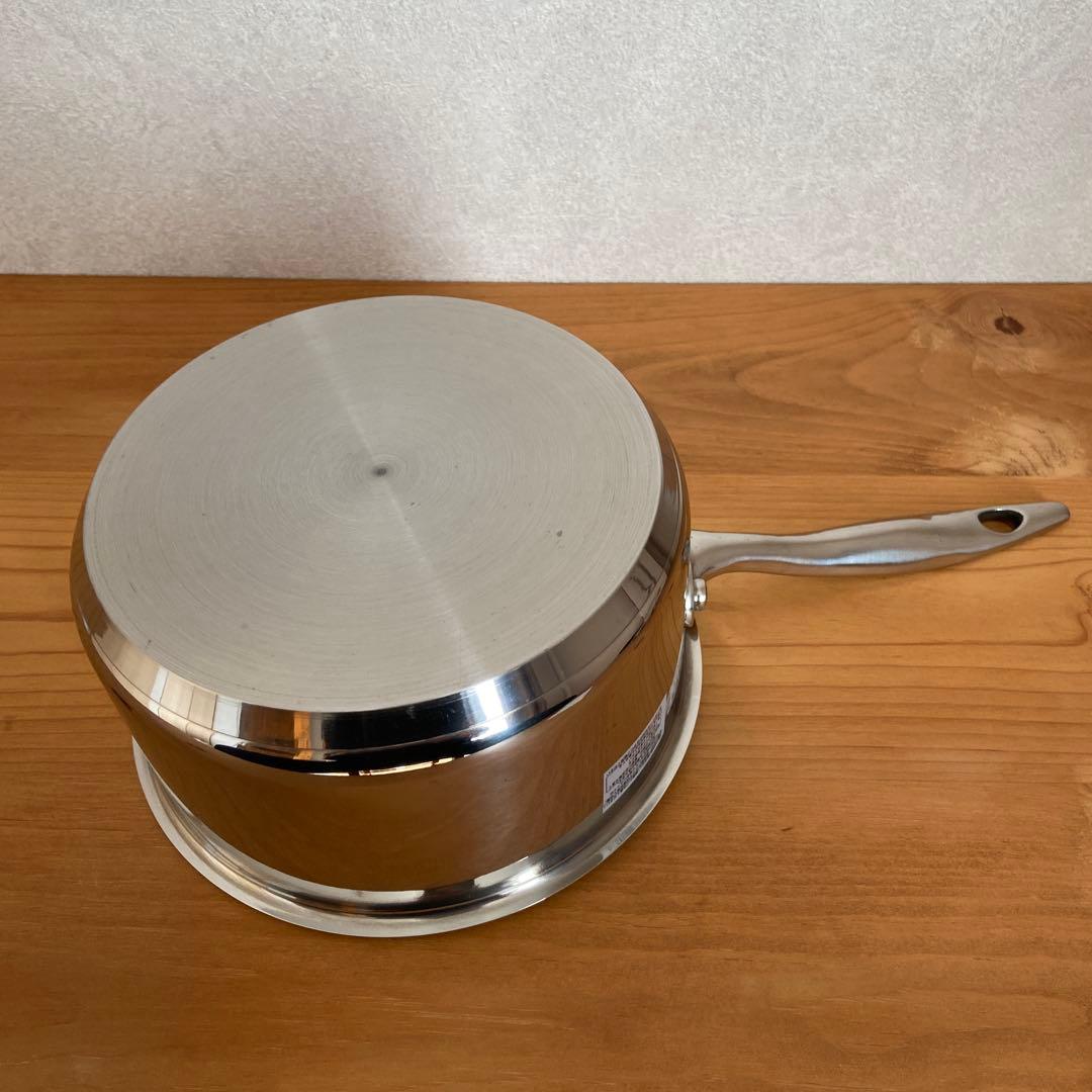 【新品】ラ・べットラ　ステンレス片手鍋 16cm ガラス蓋付き