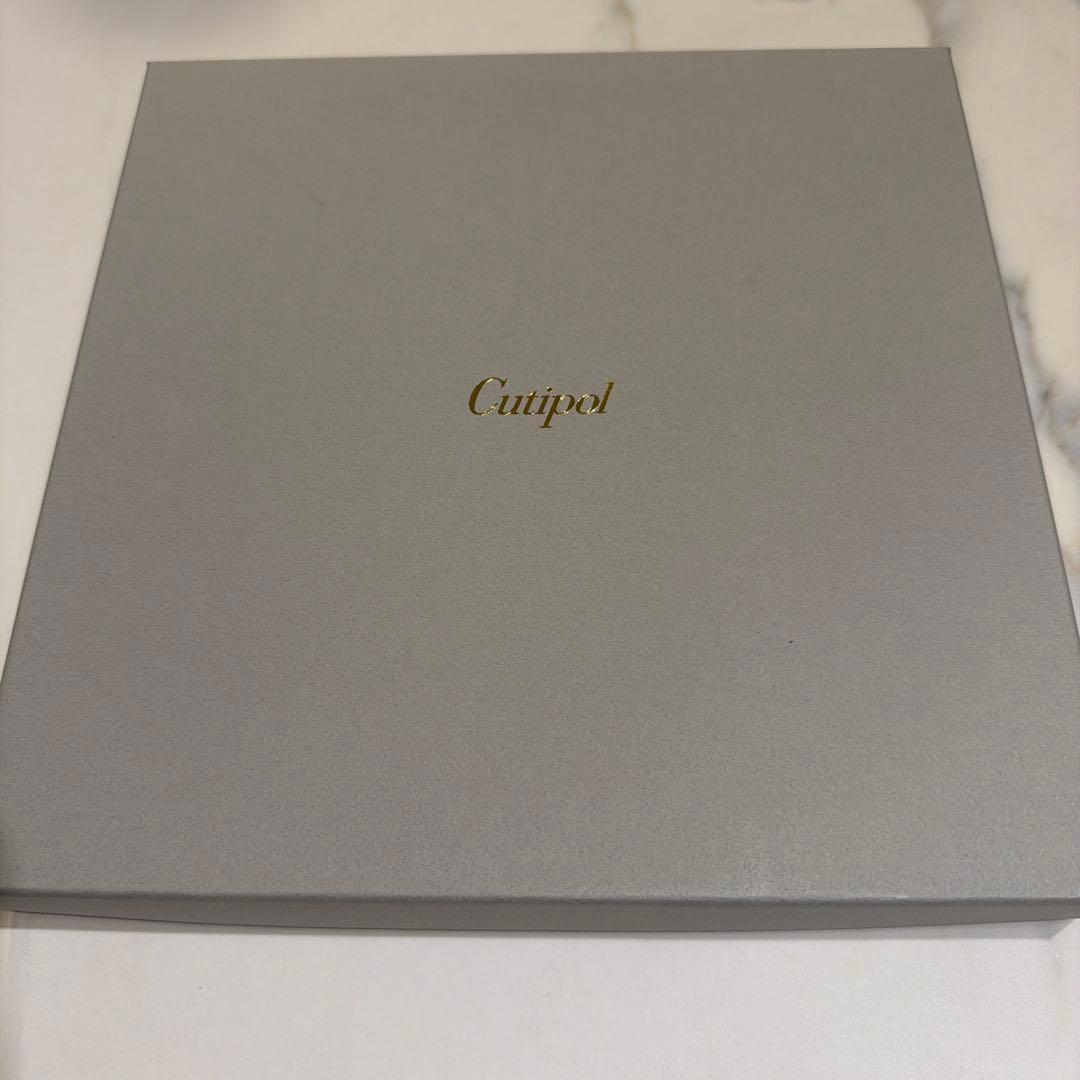 【新品未使用】Cutipol カトラリーセット ゴア ゴールド/ふホワイト