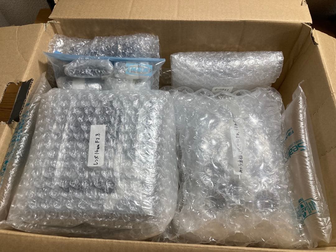 デジタルカメラ PENTAX K-5iis+14mmF2.8+O-GPS1