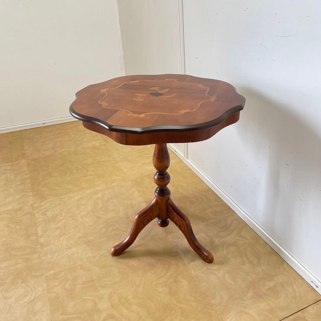 イタリア サイドテーブル 猫脚 象嵌 彫刻 アンティーク調 花台 コンソール