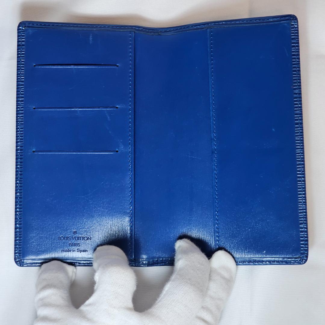 LOUIS VUITTON ルイヴィトン　エピ　青　ブルー　手帳カバー