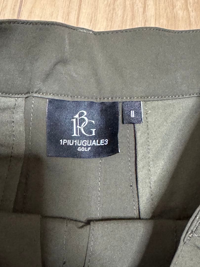 1PIU1UGUALE3 GOLF ウノピュウ　スカート　サイズⅡ