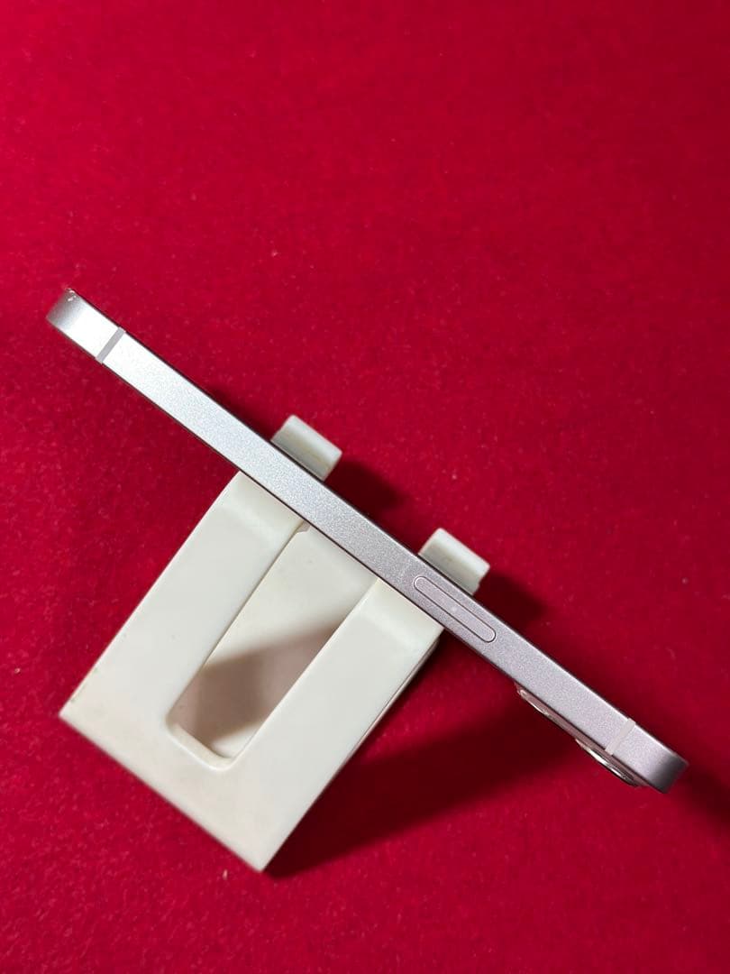 【9040】iPhone 13 ピンク 256GB simフリー