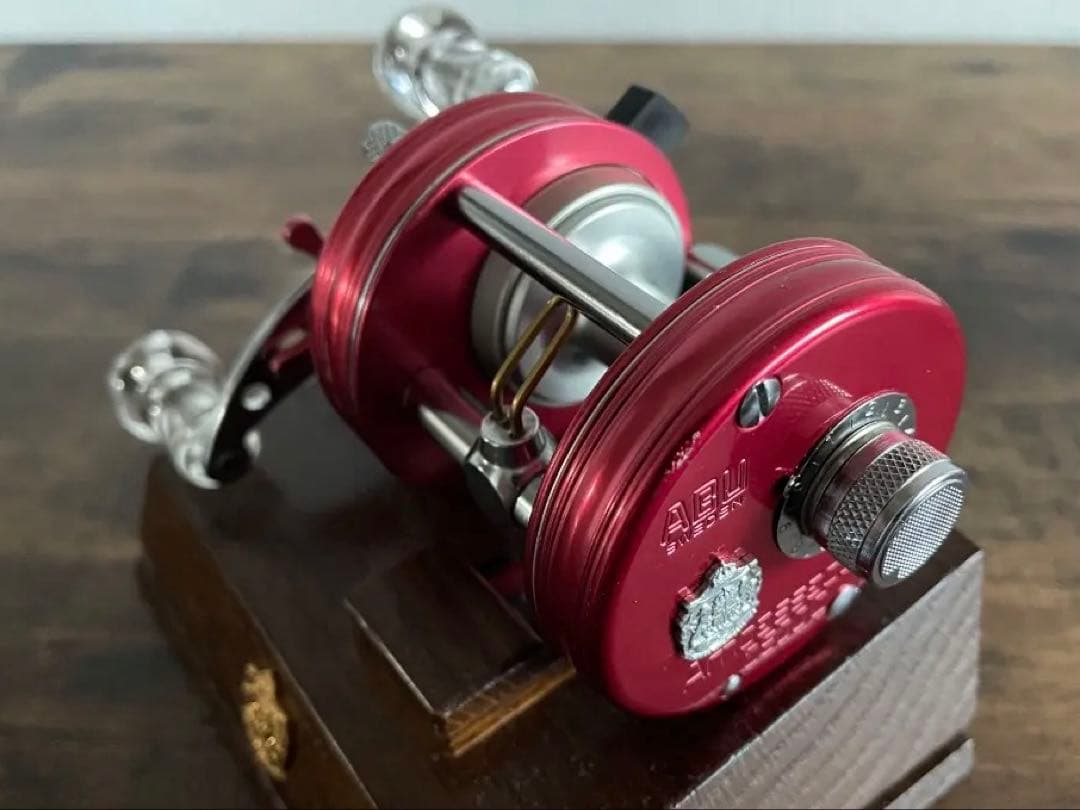 ABU Ambassadeur 2500C アンバサダー ノスタルジア 赤レッド