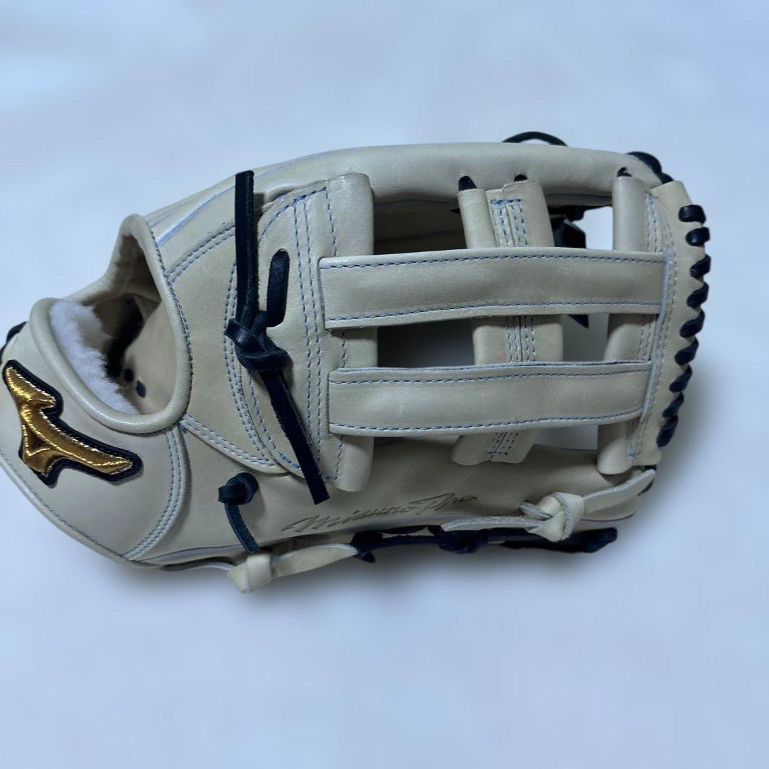 休日限定ミズノプロ　クラフトエディション　軟式佐藤モデル　外野手用 新品未使用