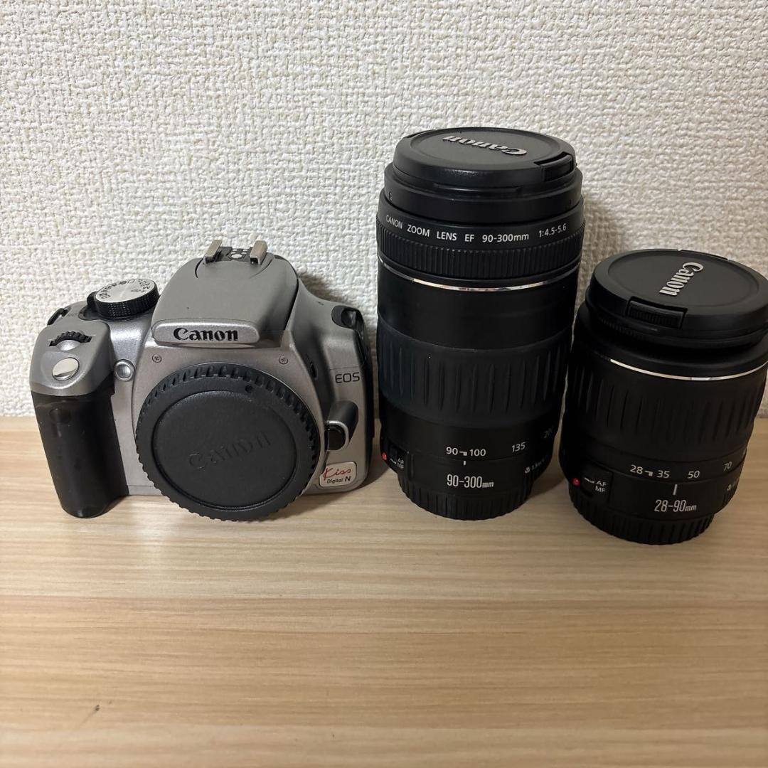 Canon EOS KISS デジタル N シルバー ボディ　レンズ付き