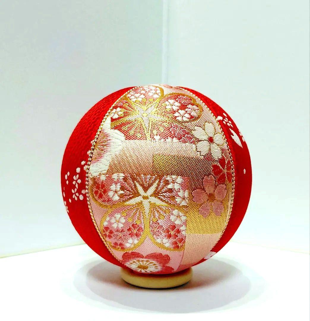 手鞠と蝶々の刺繍　和飾り