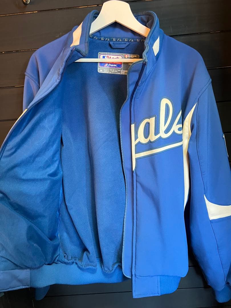 MLB Majestic KCロイヤルズ 公式スタジャン