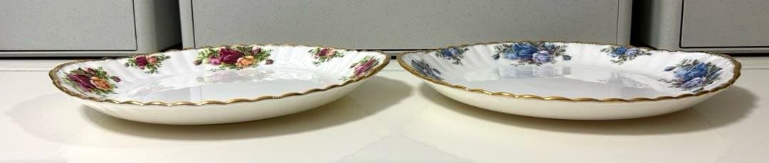 ビンテージ❤︎ロイヤルアルバート❤︎オールドカントリーローズ❤︎赤&青薔薇柄❤︎大皿2枚