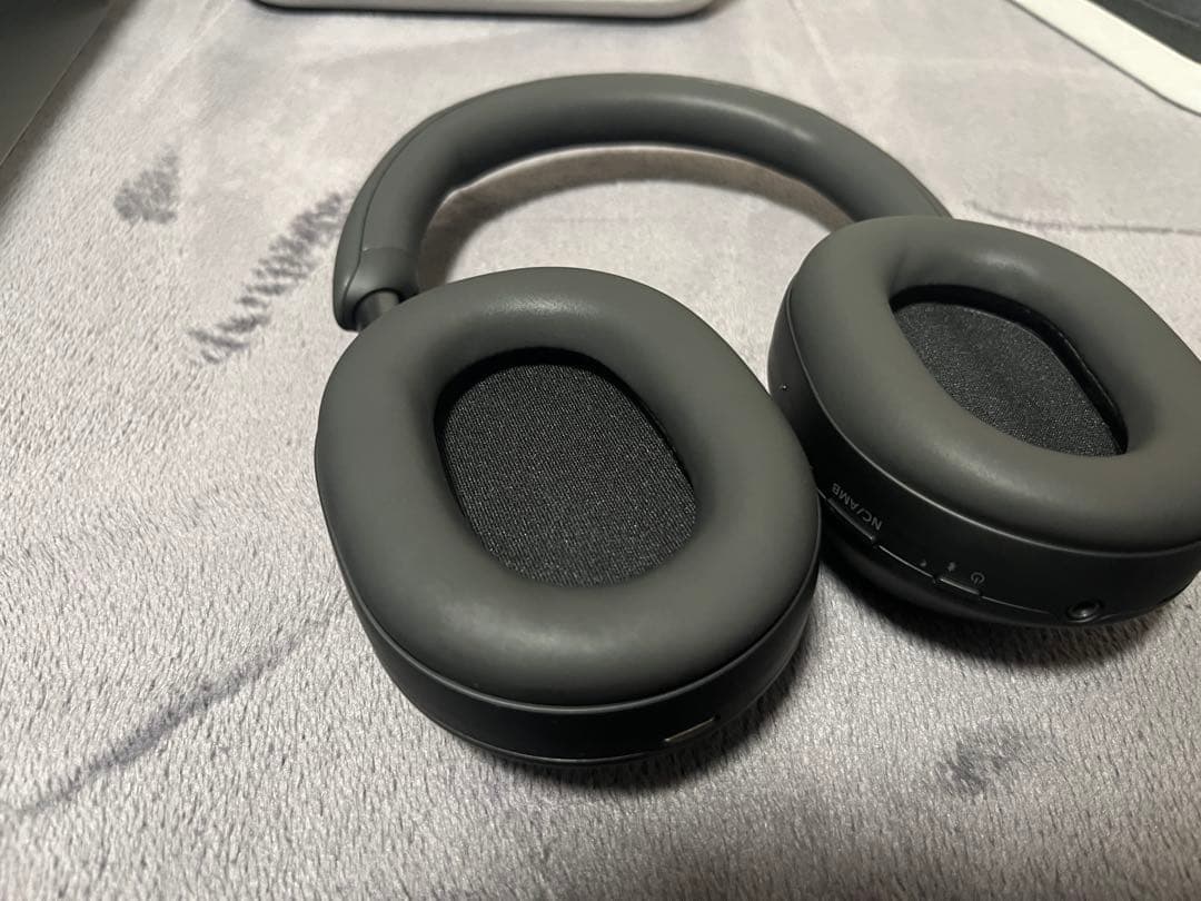 【美品】SONY WH-1000XM5 ブラック