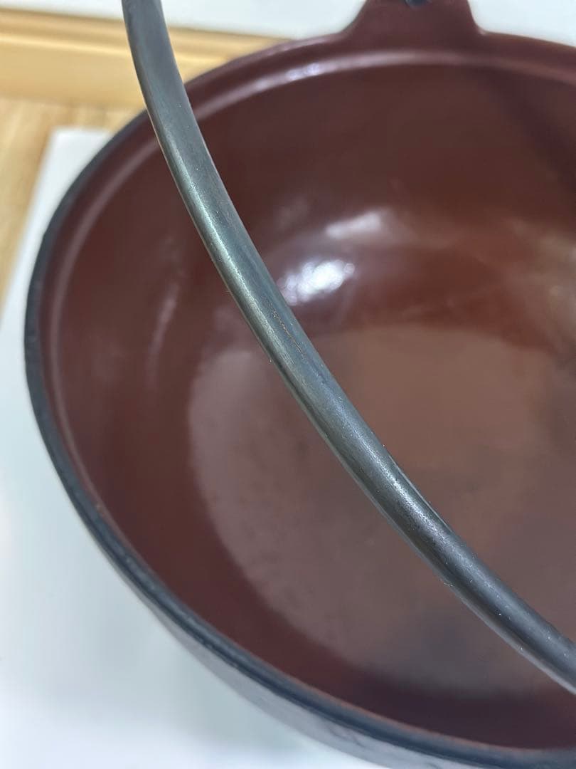 日本製　桑名鋳物　鉄鍋　特大　直径30cm 内側ホーロー仕上げ　やまが鍋　中部