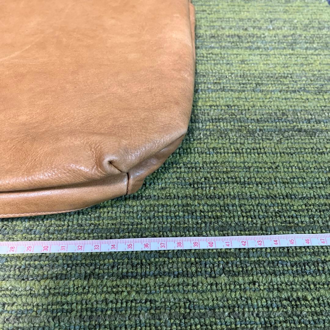 IL BISONTE ベージュレザー バッグ