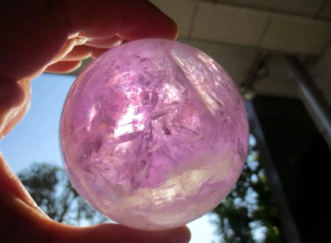 【極上品】ラベンダーアメジスト 丸玉 80mm 水晶玉