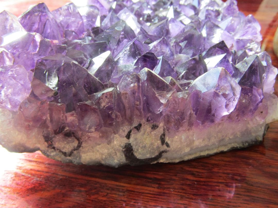 みつあんず　　　　アメジスト結晶 ドーム　置物 約30cm 高