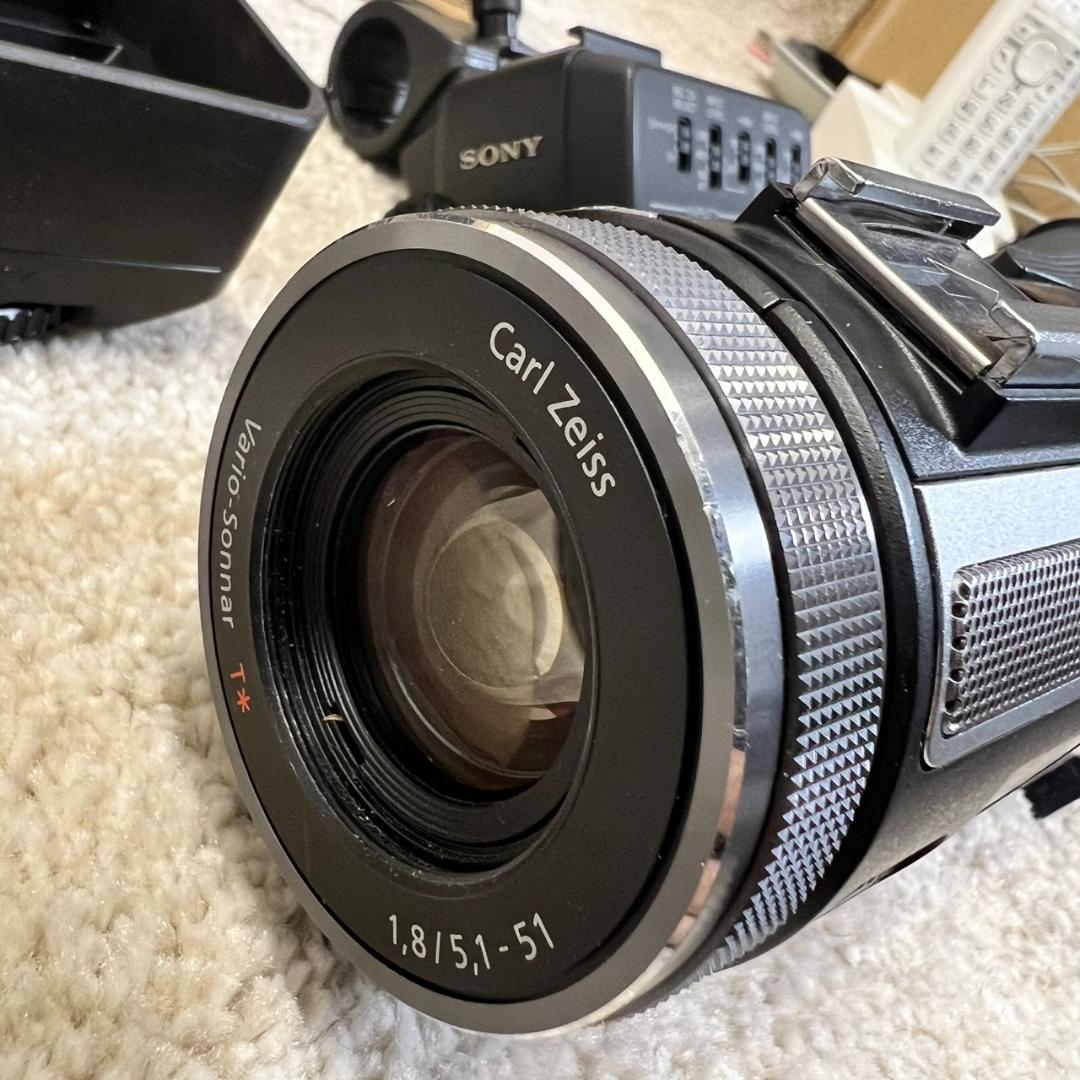 SONY HVR-A1J 業務用ビデオカメラ★XLRマイク・箱付★バッテリー無