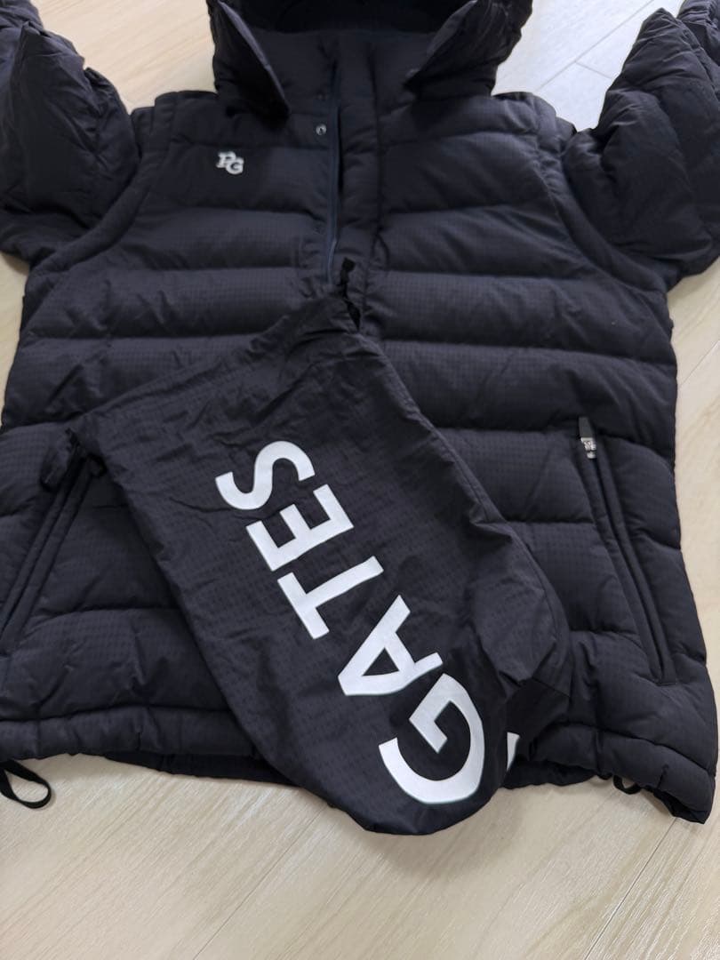 PEARLY GATES ブラック ダウンベスト