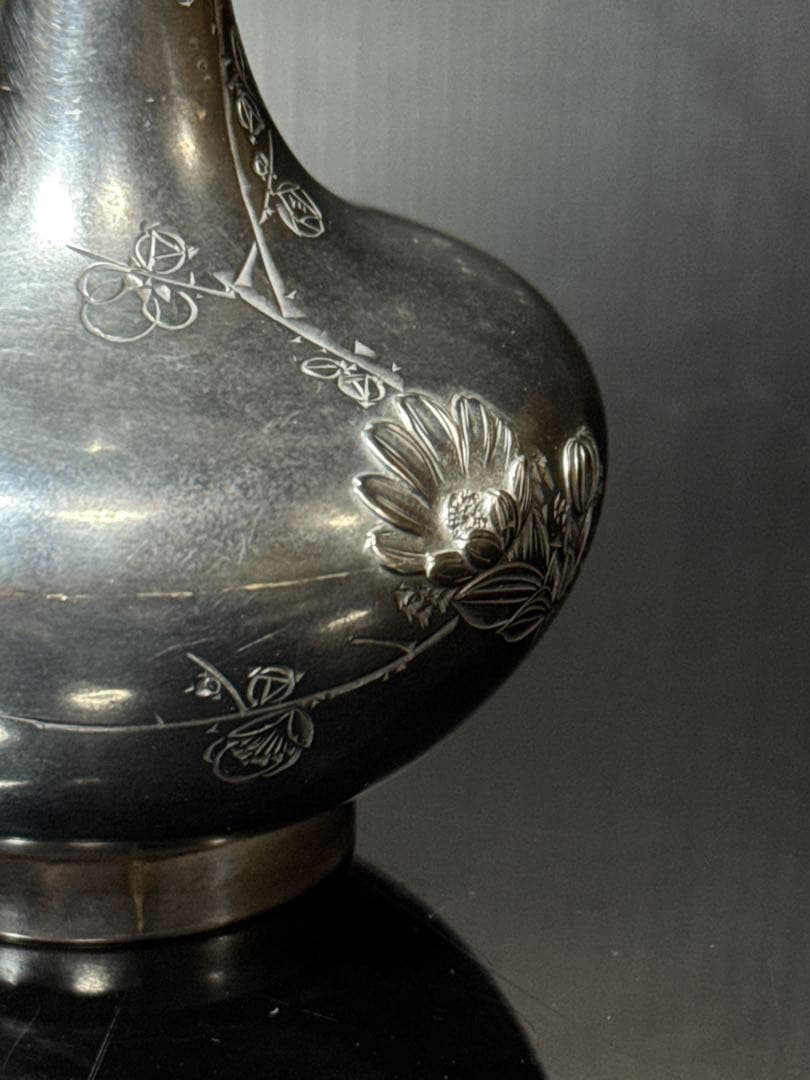 明治期 純銀 在銘 細密彫金 花図 花瓶 花生 約84.5g