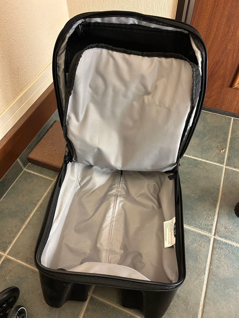 ⭐︎専用⭐︎子供を乗せれるQ-BOXキャリーカート＋トラベルポーチ