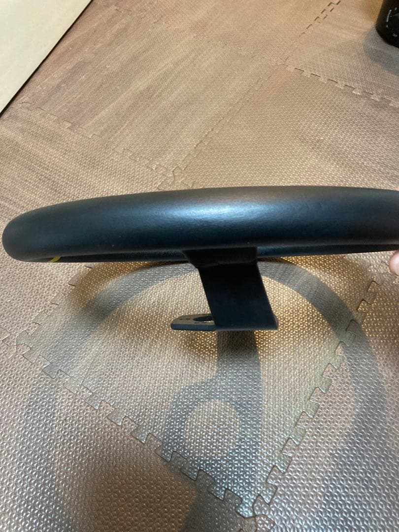 【♪】momo ステアリング ハンドル本体 黒