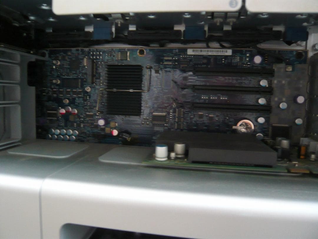 Macデスクトップ MAC PRO core intel xeon +cinema display