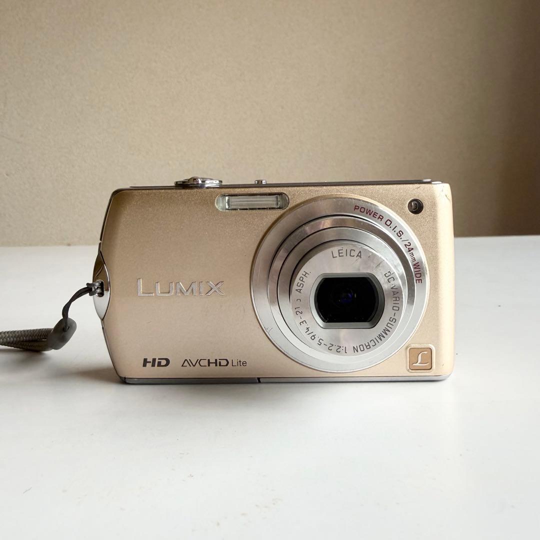 パナソニック LUMIX コンパクトデジタルカメラ DMC-FX70 ゴールド