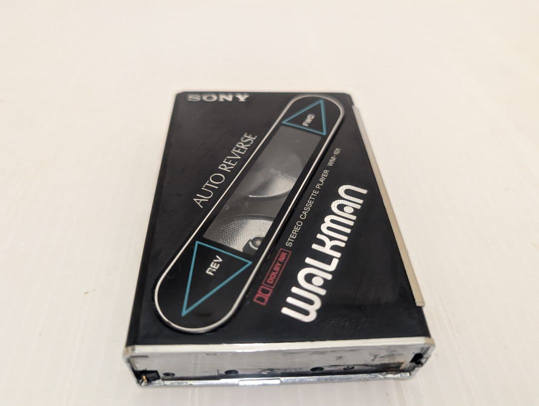 動作未確認SONY WALKMAN WM-101 ステレオ　カセットプレーヤー