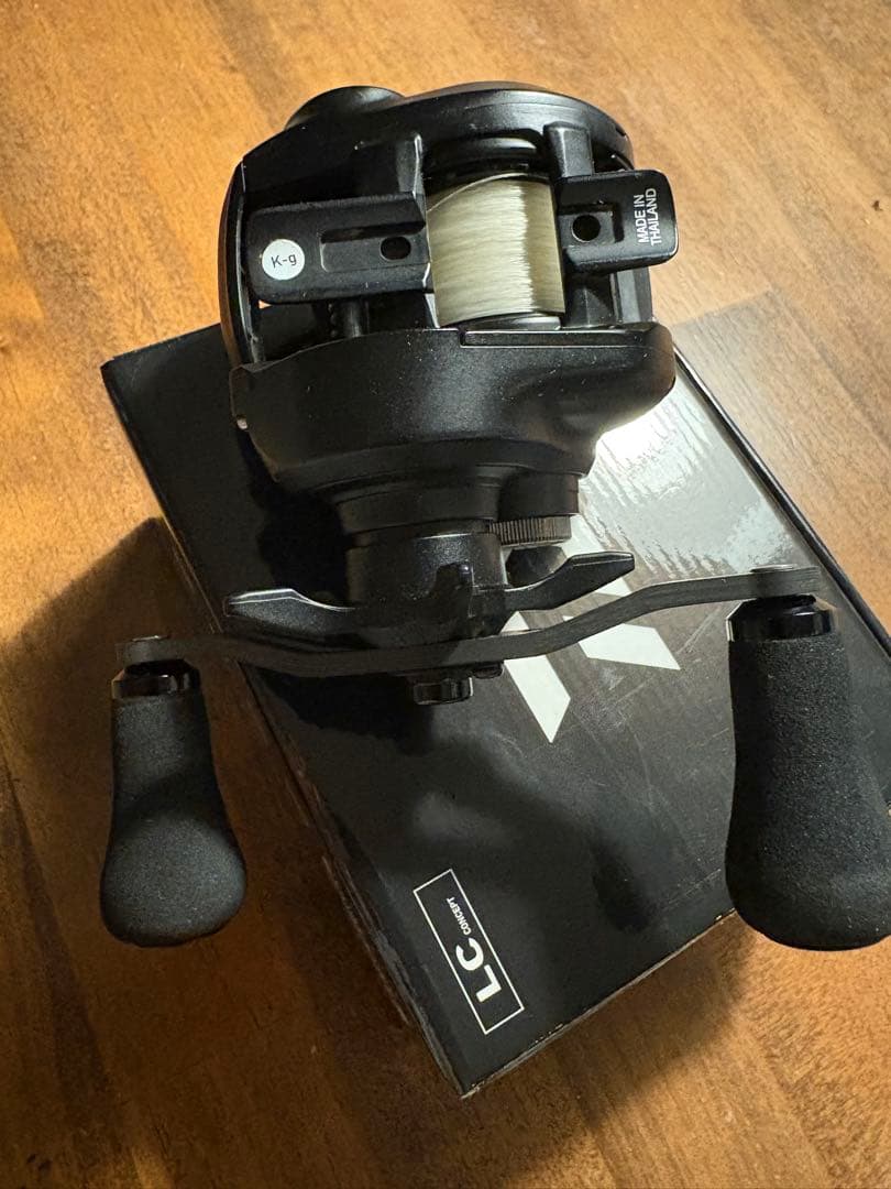 TATULA TW 100XH ベイトリール ブラック　24タトゥーラ