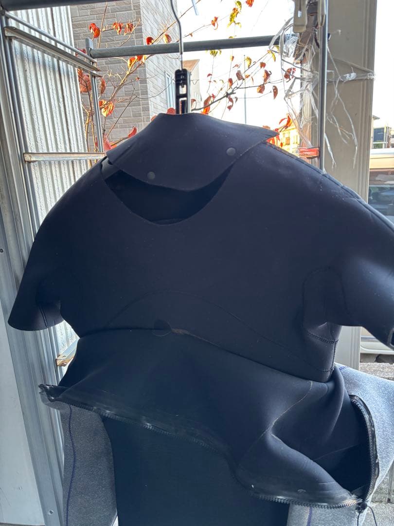 CYBER グレー/ブラック ウェットスーツ