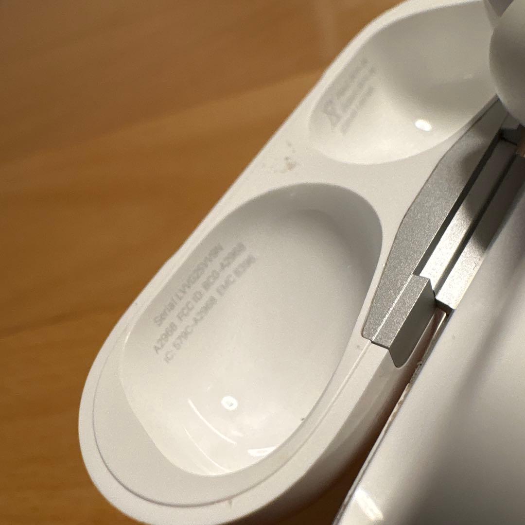 AirPods Pro 第二世代　中古　A3047両耳あり