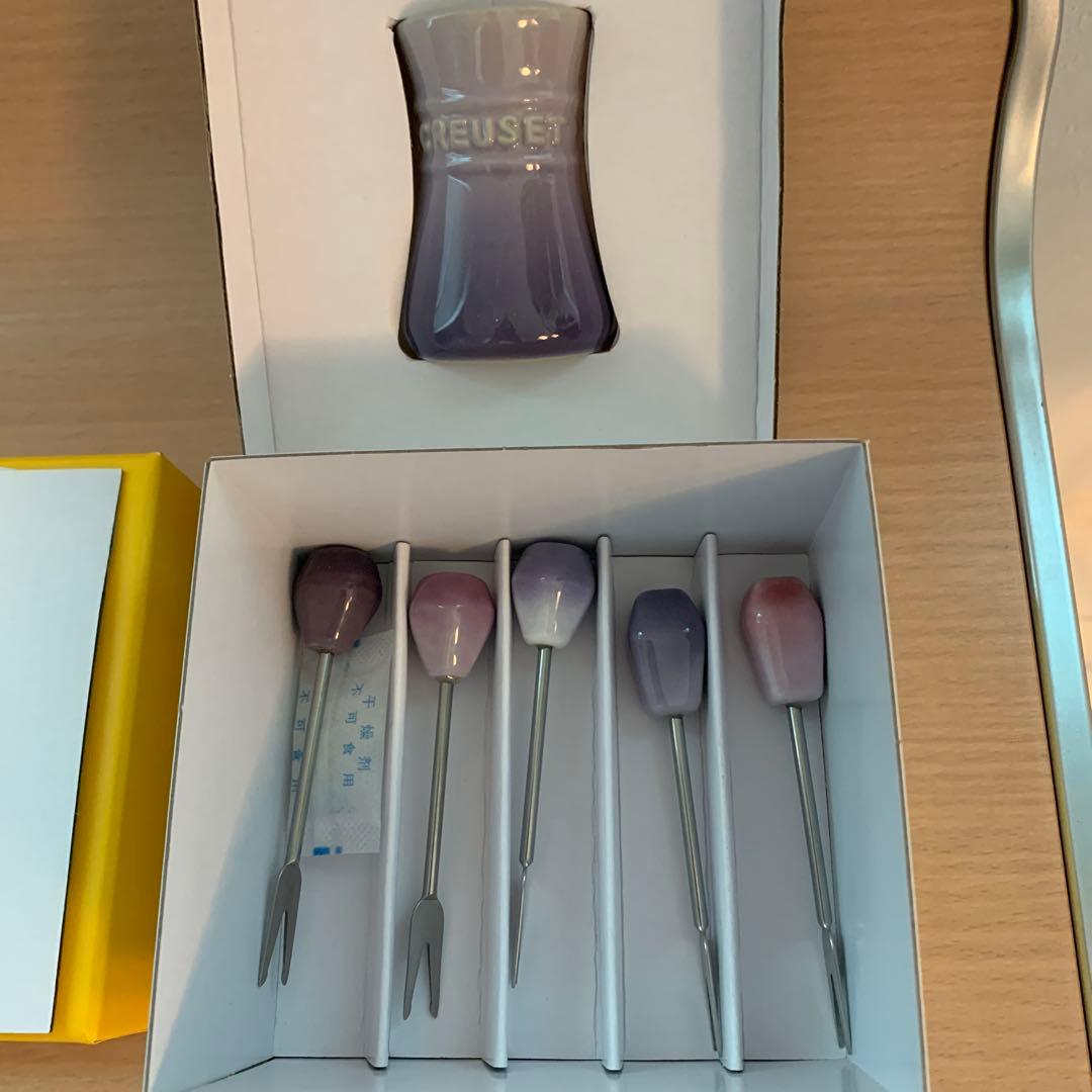 ルクルーゼ　スタッキングフラワーコンテナーズ&レンゲ3点セット♪