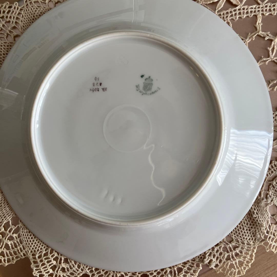 ニンフェンブルグ　アンティーク　ストライプと花束のトリオ