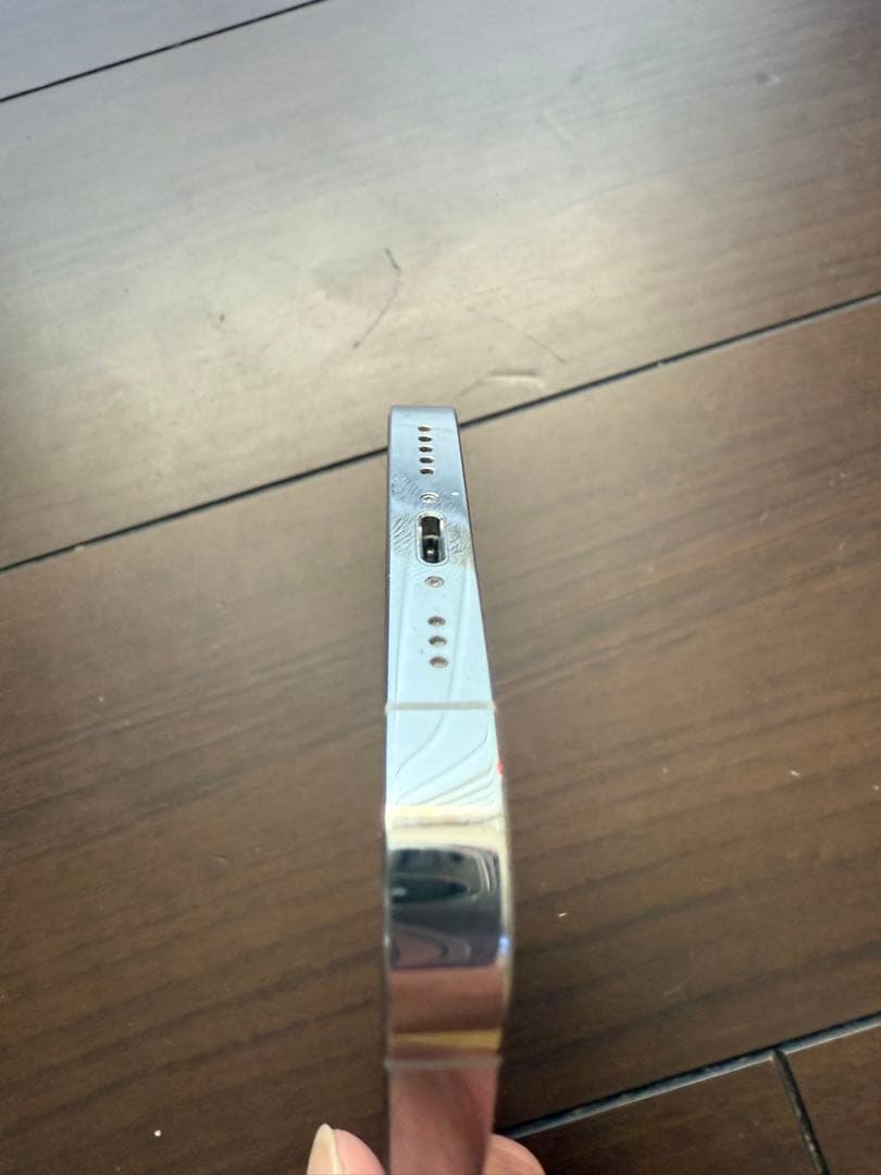 スマートフォン本体 YY