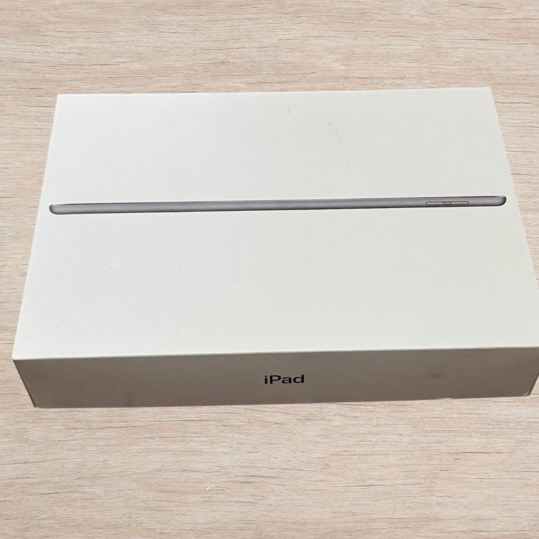 iPad 第8世代 32GB スペースグレー Wi-Fi + Cellular