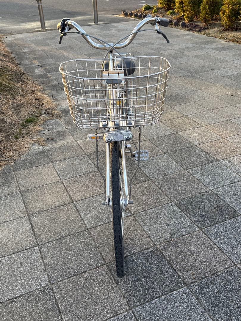 【愛知学院大学日進キャンパス周辺まで取りに来てくれる方限定/パンクしない自転車】