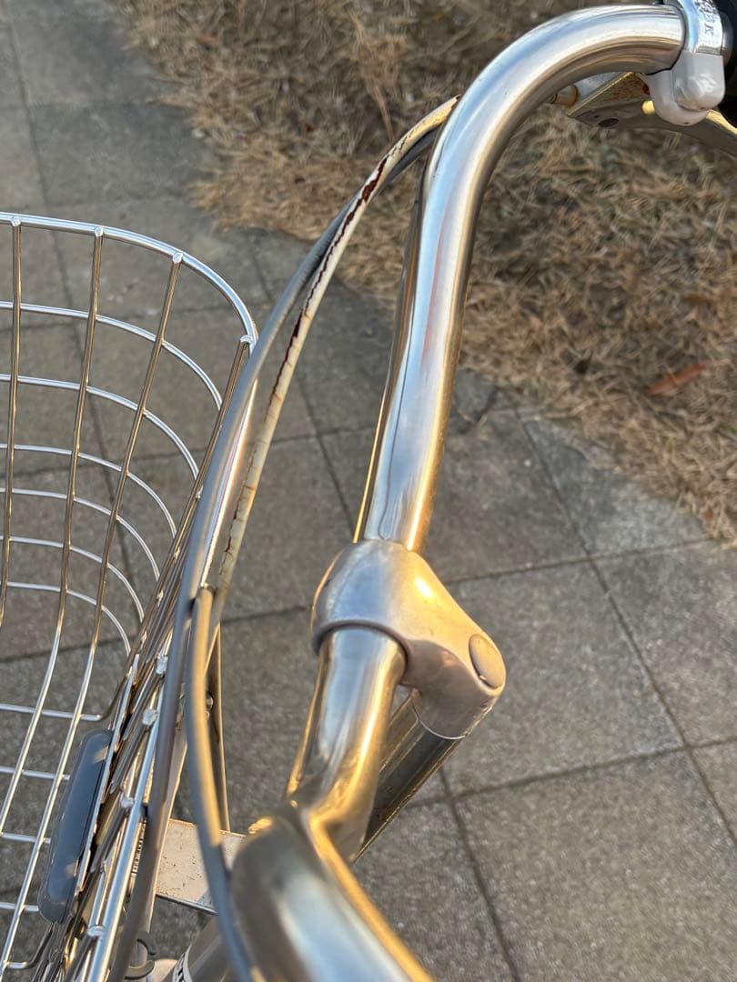 【愛知学院大学日進キャンパス周辺まで取りに来てくれる方限定/パンクしない自転車】