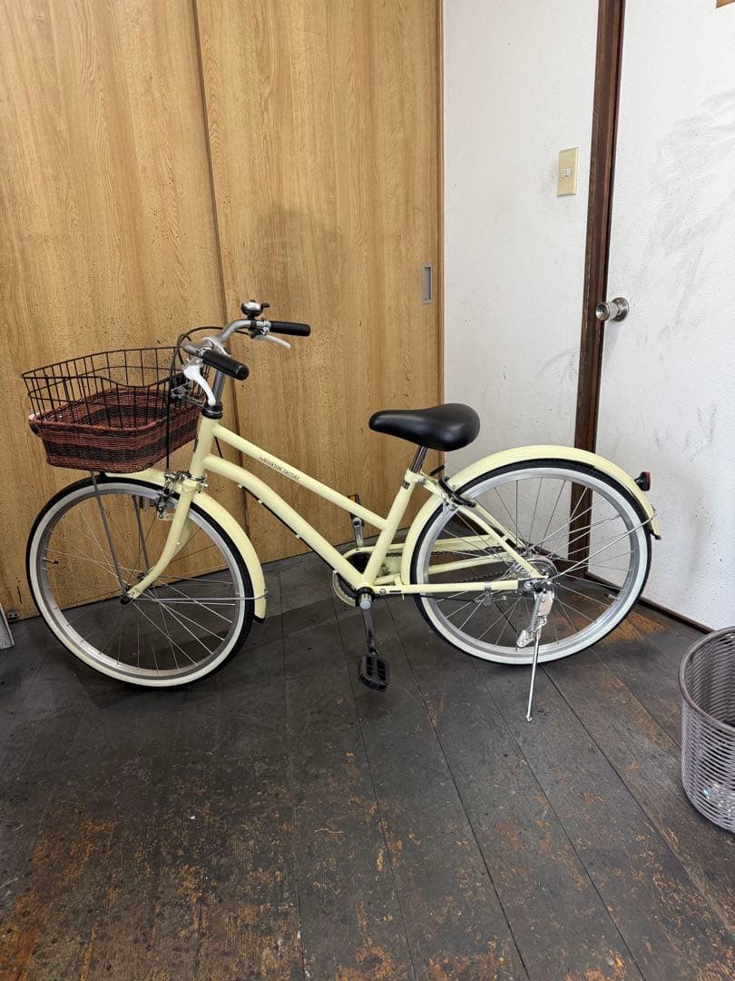 中古車　イノベーションファクトリーJr　22インチ　LEDダイナモライト　美品