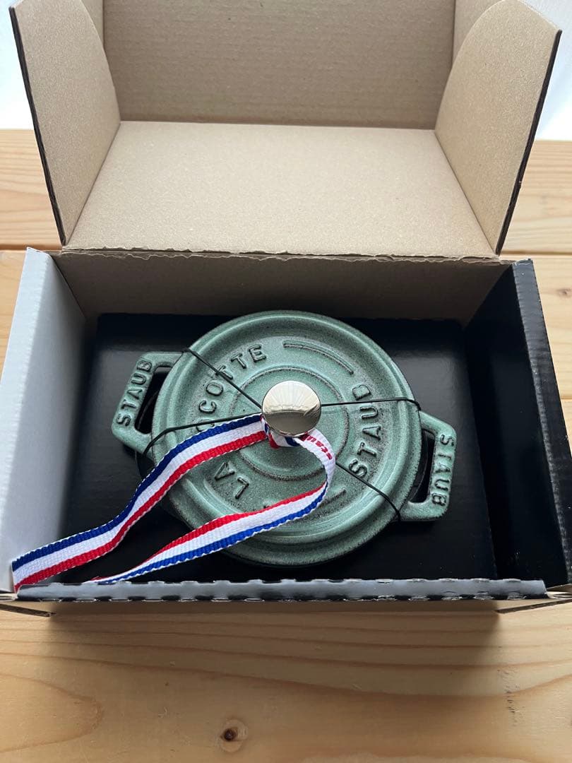 【新品】【廃盤】staub 10cm セージグリーン ストウブ