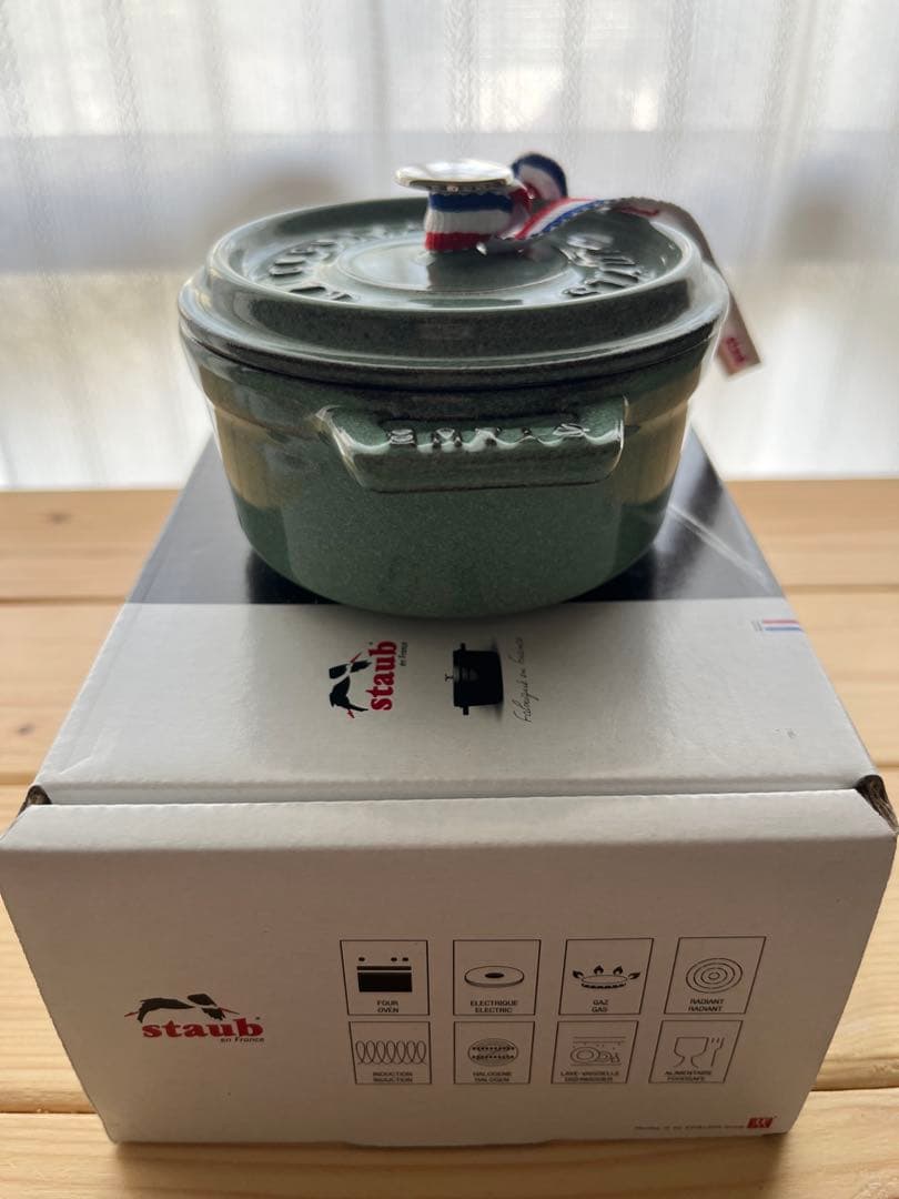 【新品】【廃盤】staub 10cm セージグリーン ストウブ