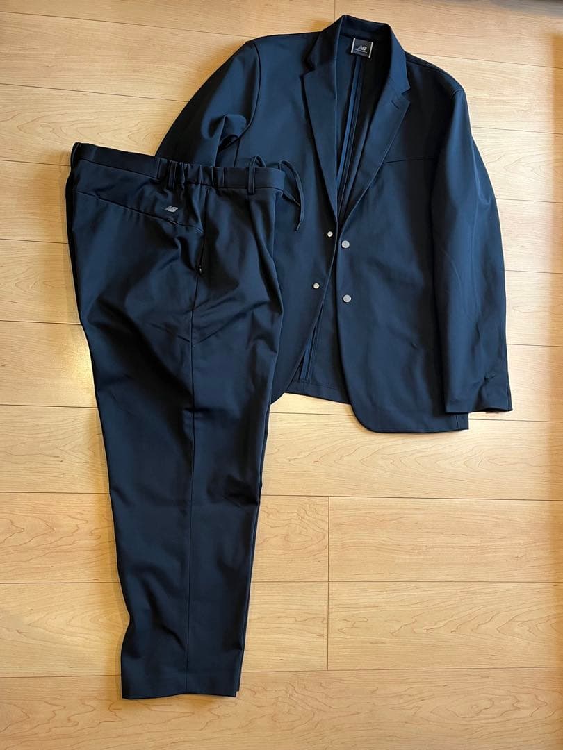 New Balanceニューバランス MET24ジャケットXL黒