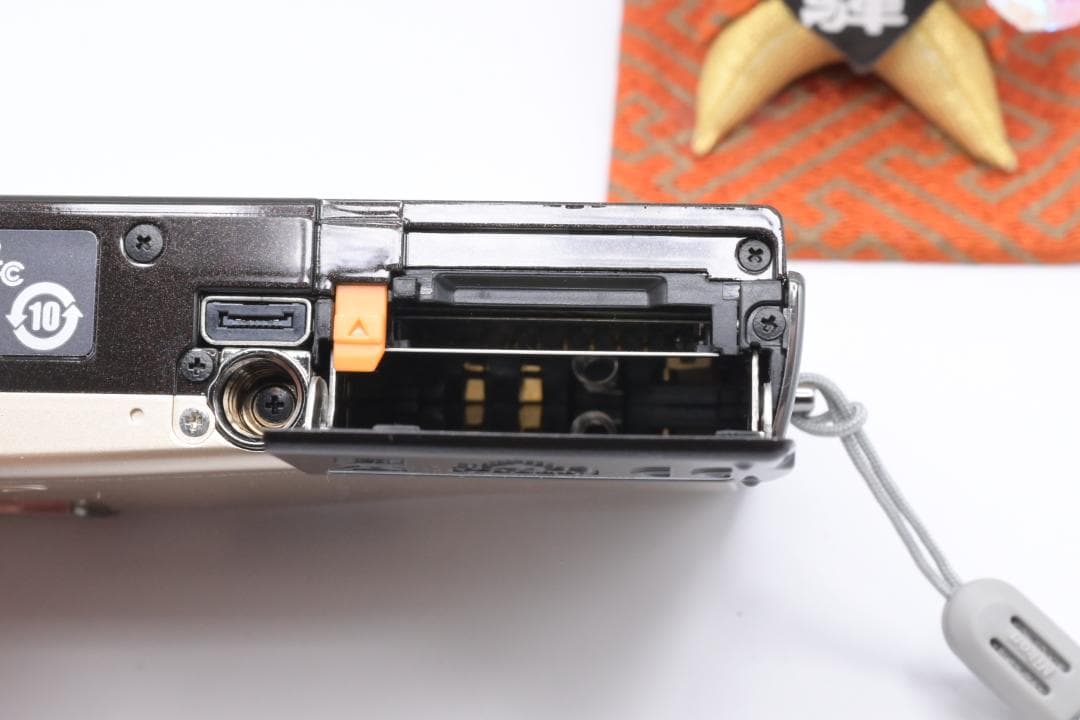 Nikon COOLPIX S60 付属品多数 デジタルカメラ