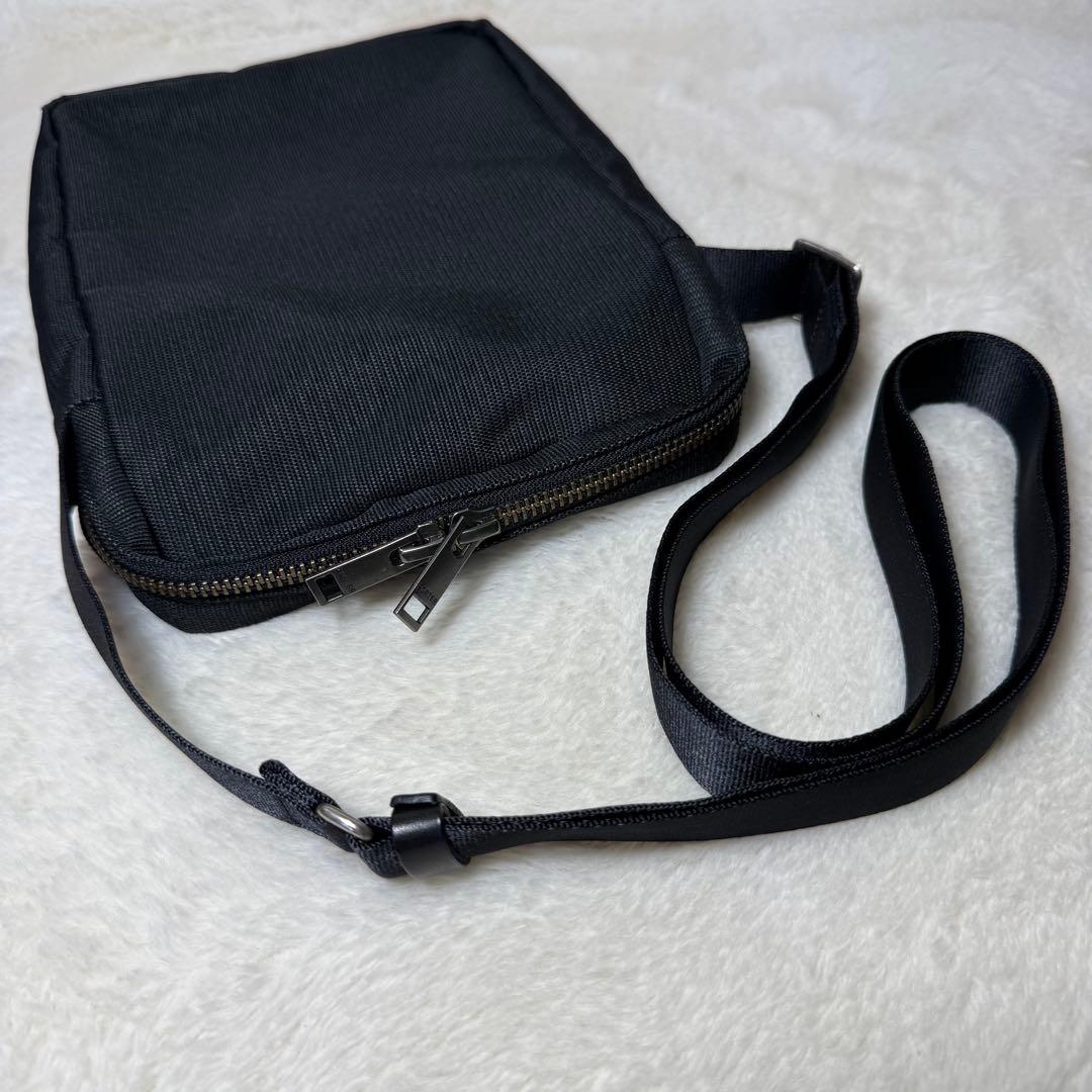 ポーター　フィネス　ショルダーバッグ　ポシェット　ナイロン　黒