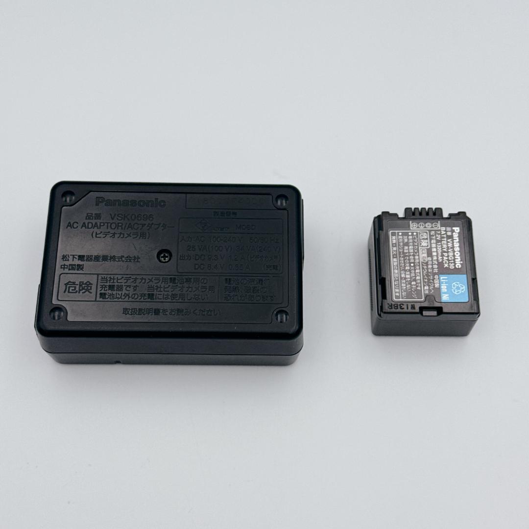 【美品】Panasonic デジタルハイビジョンビデオカメラ HDC-HS100