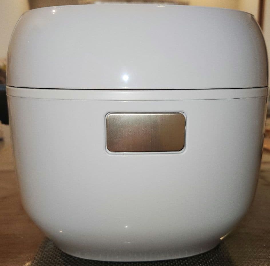 パナソニック　IHジャー炊飯器　3.5合炊き　SR-KT060　2021年製