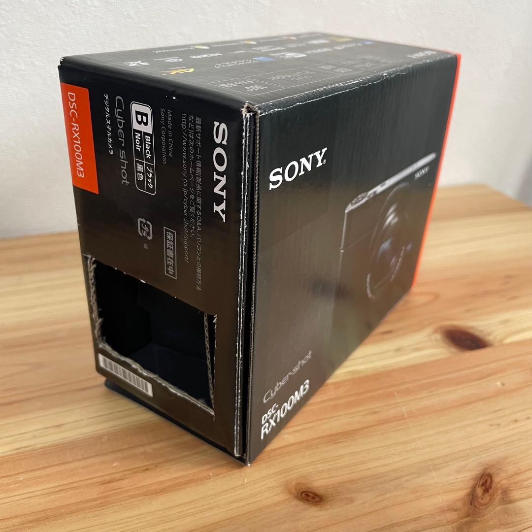 【美品】SONY DSC-RX100M3 グリップ・追加バッテリー・充電器付き