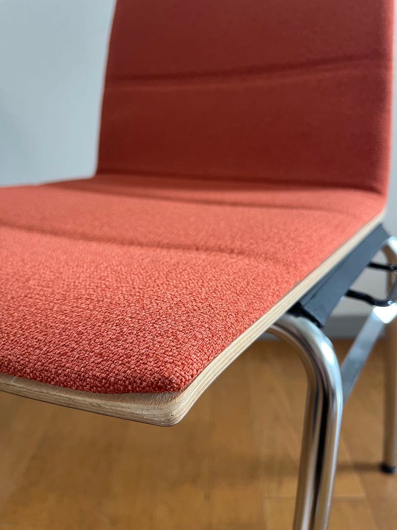 ドイツ　ウィスナーハーガー シンピュア　チェア　① 10万　オカムラ　モダン