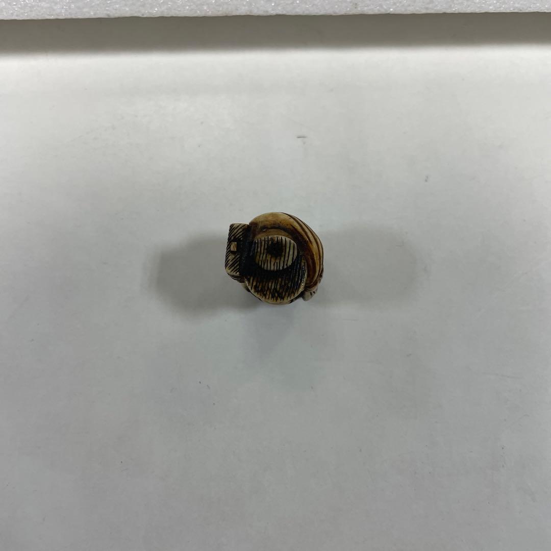 根付け　大黒　寸法（cm）2.1x2.1x高さ3.0